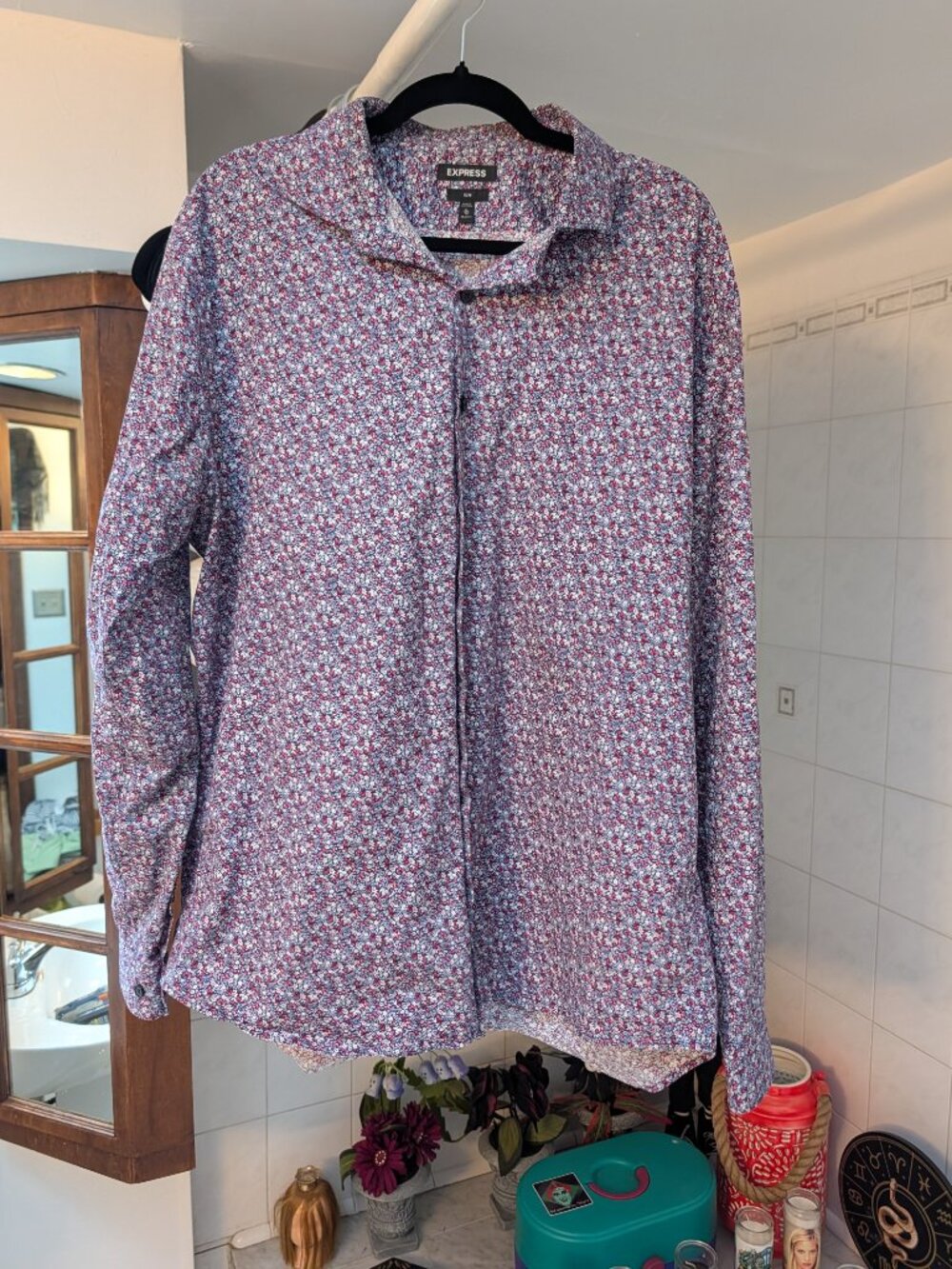 Express Men's Slim Fit Floral Button Down Shirt Size Medium